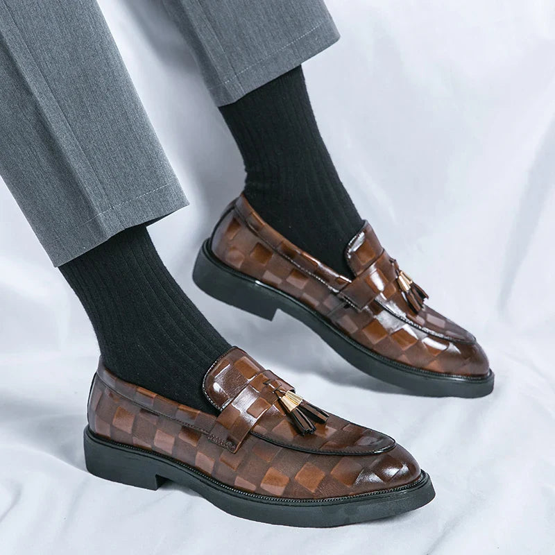 Giovanni Signature Leather Loafers